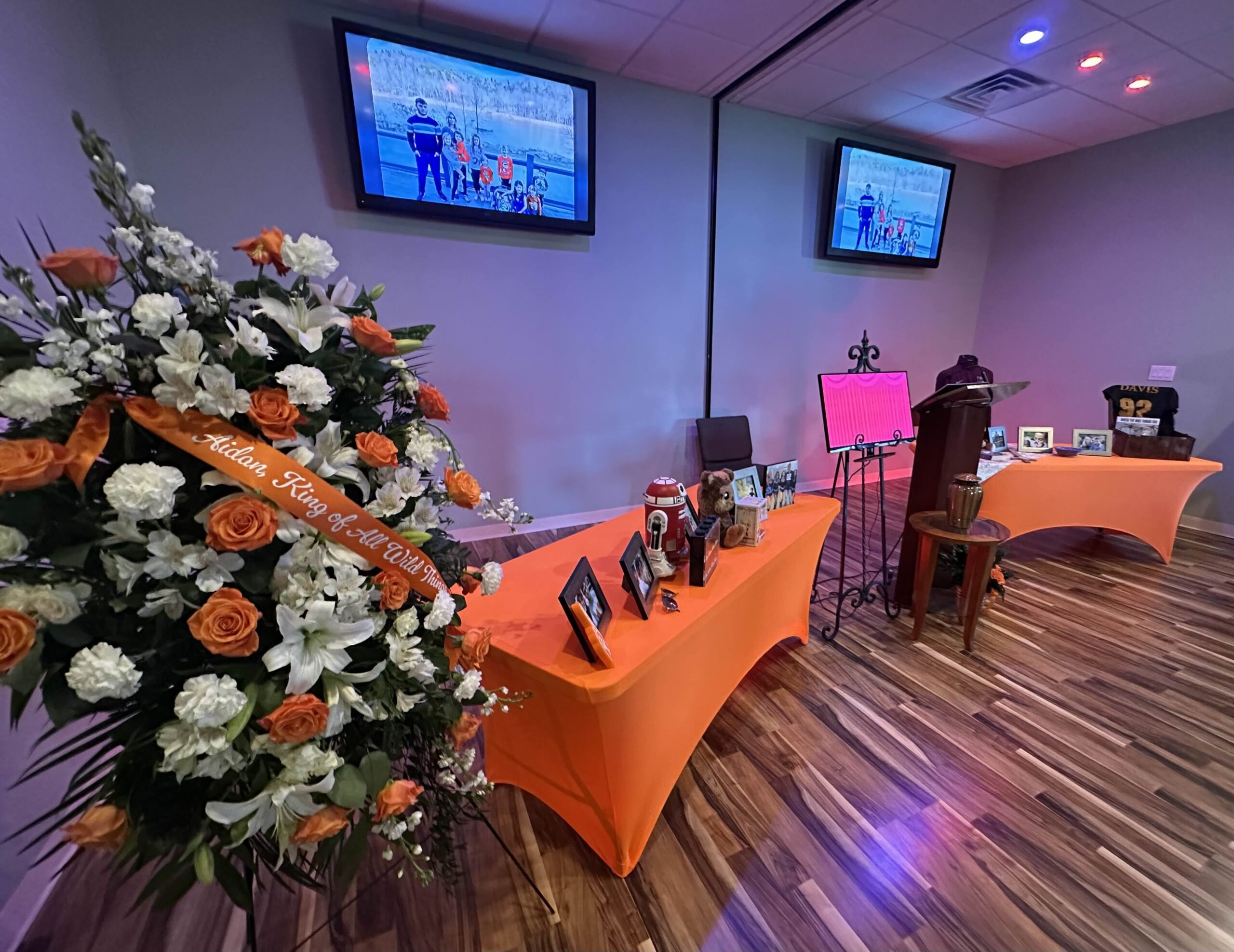 Trinity Memorial Funeral Home serving Gatlinburg, Tennessee